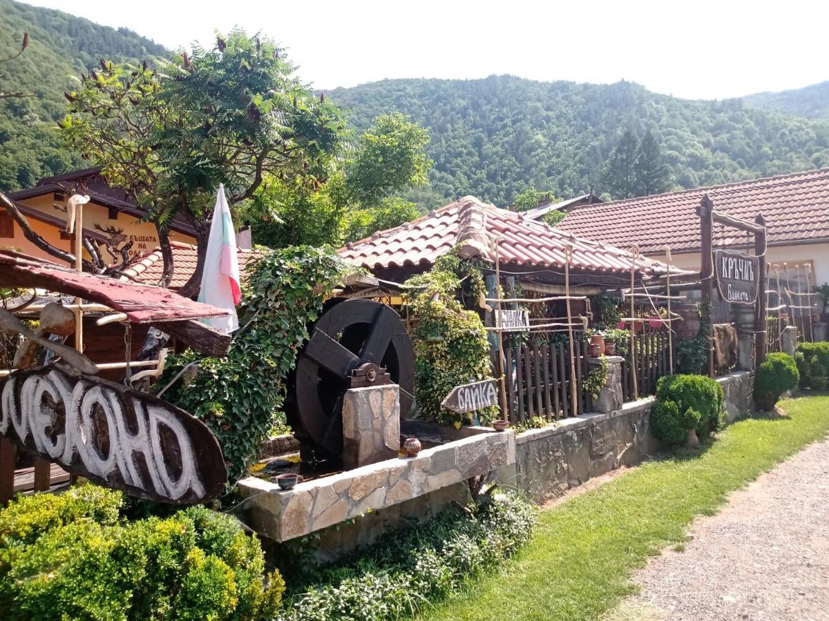 Кръчмъ При Байката Alpin Hotel Ribarica Exterior foto