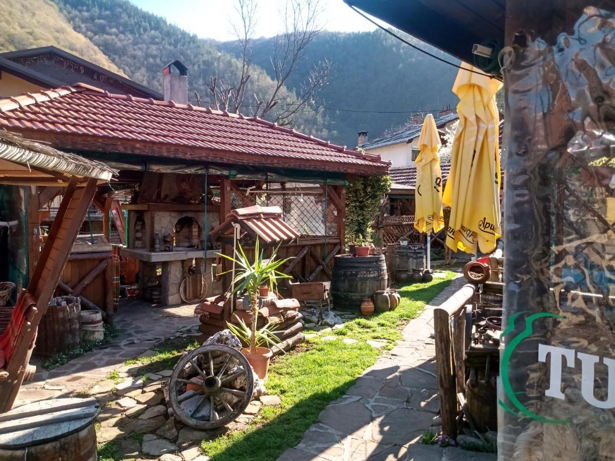 Кръчмъ При Байката Alpin Hotel Ribarica Exterior foto