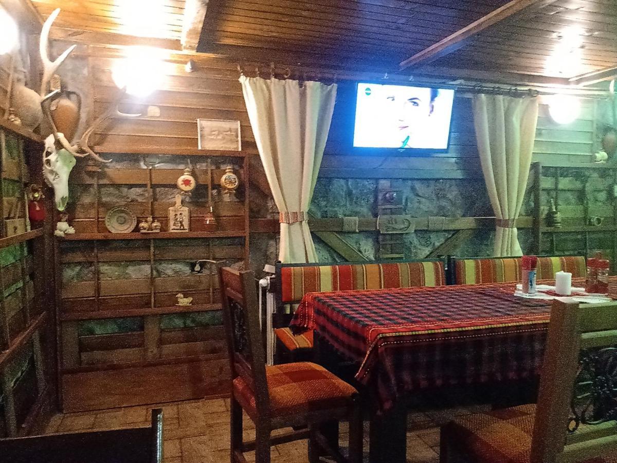 Кръчмъ При Байката Alpin Hotel Ribarica Exterior foto
