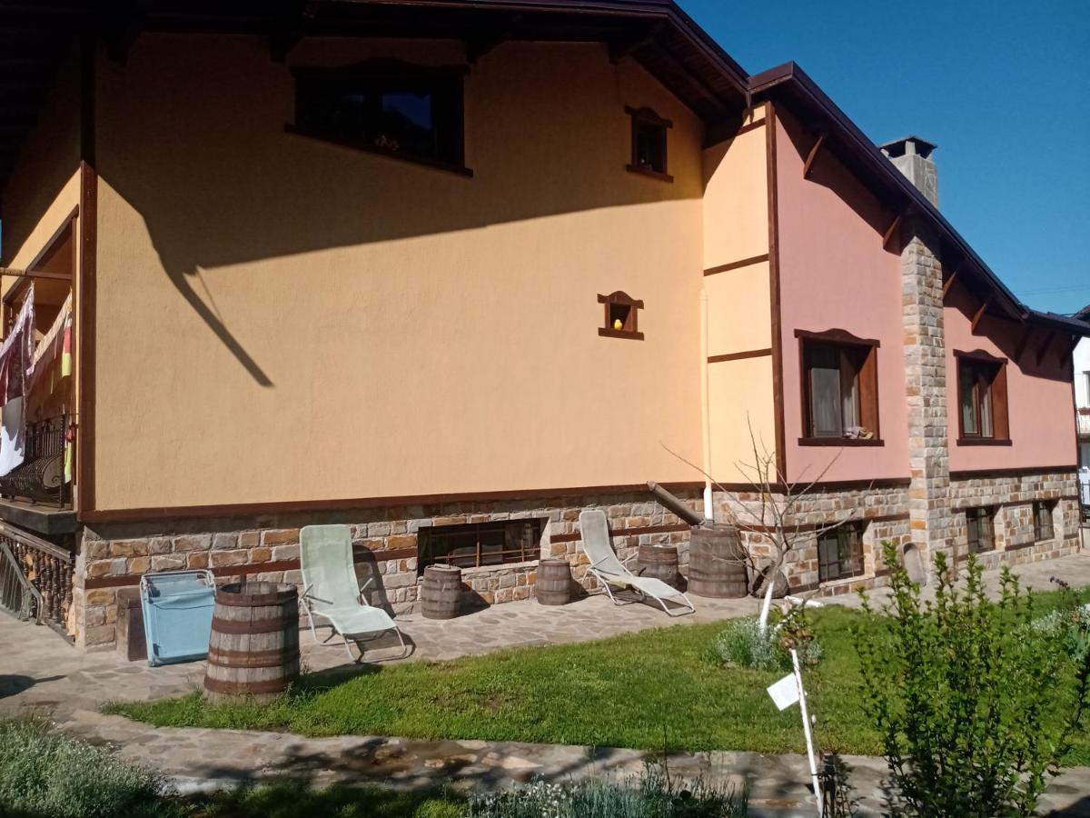 Кръчмъ При Байката Alpin Hotel Ribarica Exterior foto